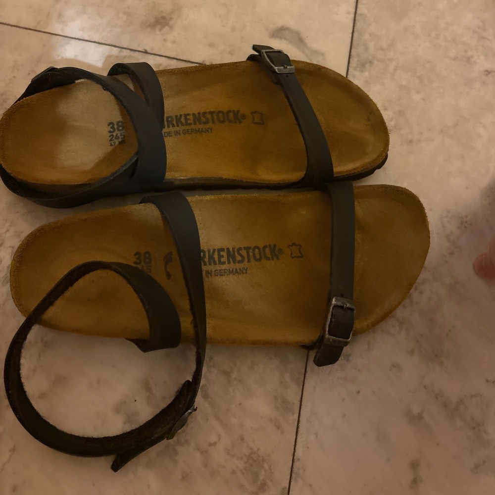 Birkenstock Daloa Black Ankle Strap Sandals - Picture 8 of 9
